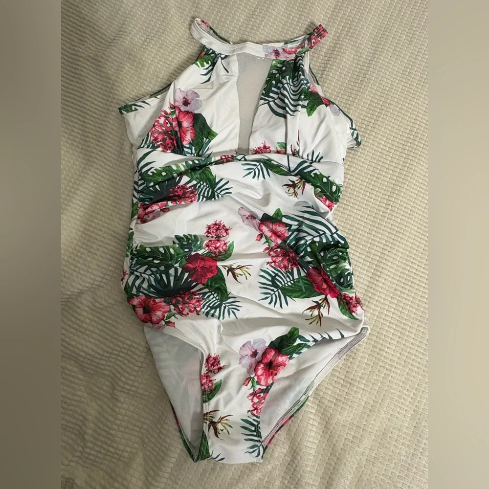 Floral Print Women's One Piece Swimsuit